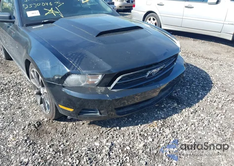 2010 Ford Mustang V6/V6 Premium from USA, damaged, VIN 1ZVBP8EN6A5175524